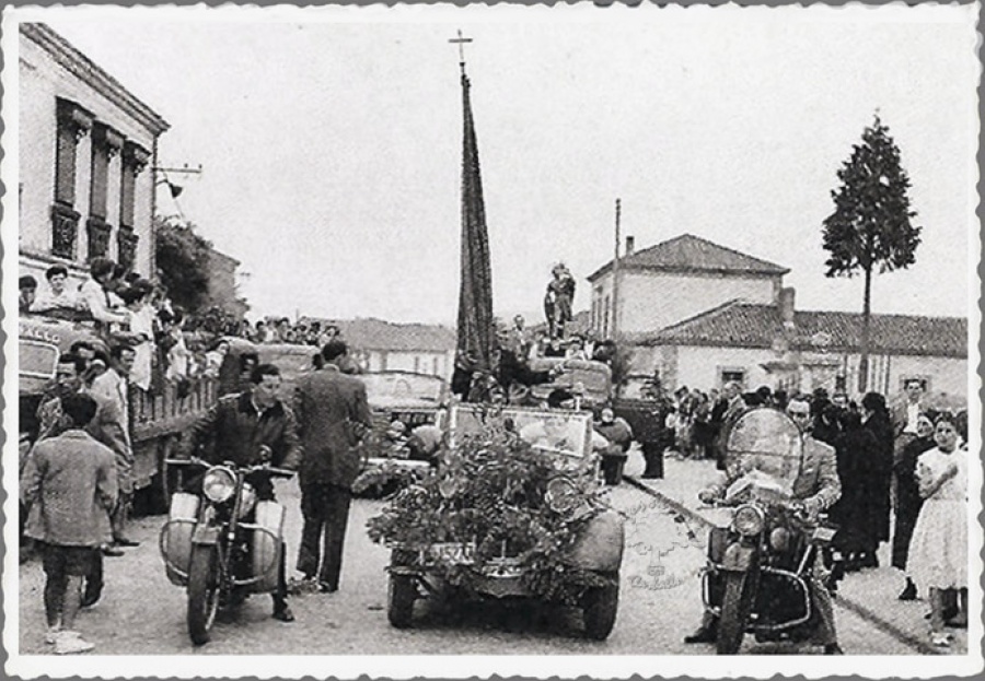 1956 - Procesin de San Cristbal, salida